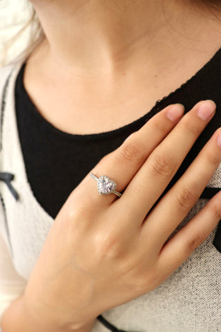 light purple gem Silver Heart shaped Ring