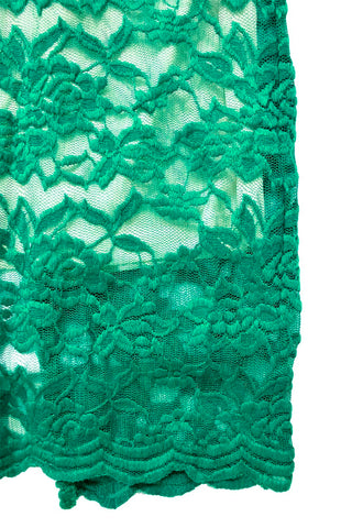 Floral Lace Form-Fitting Maxi Dress